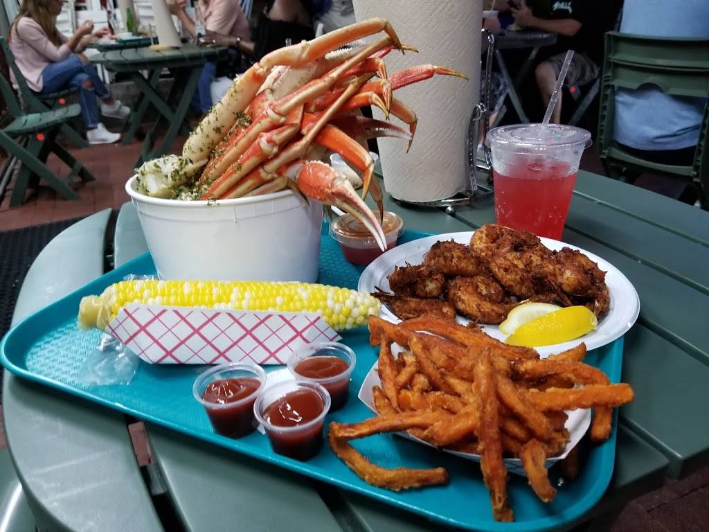 Jordans Lobster Dock | restaurant | 3165 Harkness Ave, Brooklyn, NY 11235, USA | 7189346300 OR +1 718-934-6300