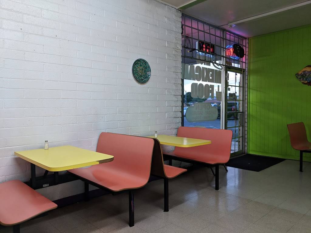 Litos Fine Mexican Food | restaurant | 4720 W Olive Ave, Glendale, AZ 85302, USA | 6239300458 OR +1 623-930-0458