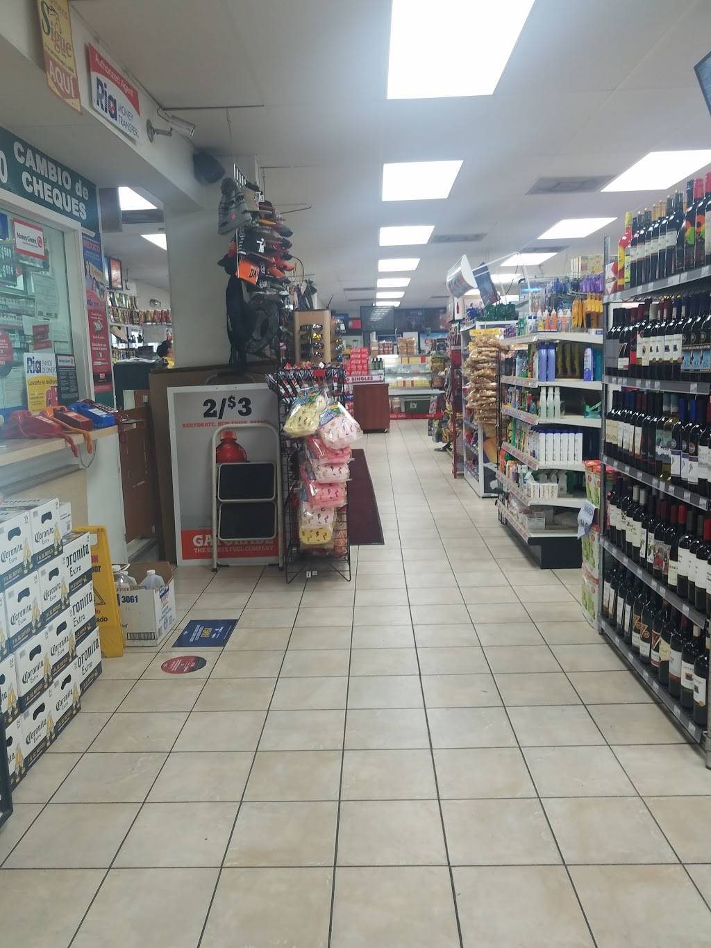 La Familia | restaurant | 8540 Research Blvd, Austin, TX 78758, USA | 5124586500 OR +1 512-458-6500