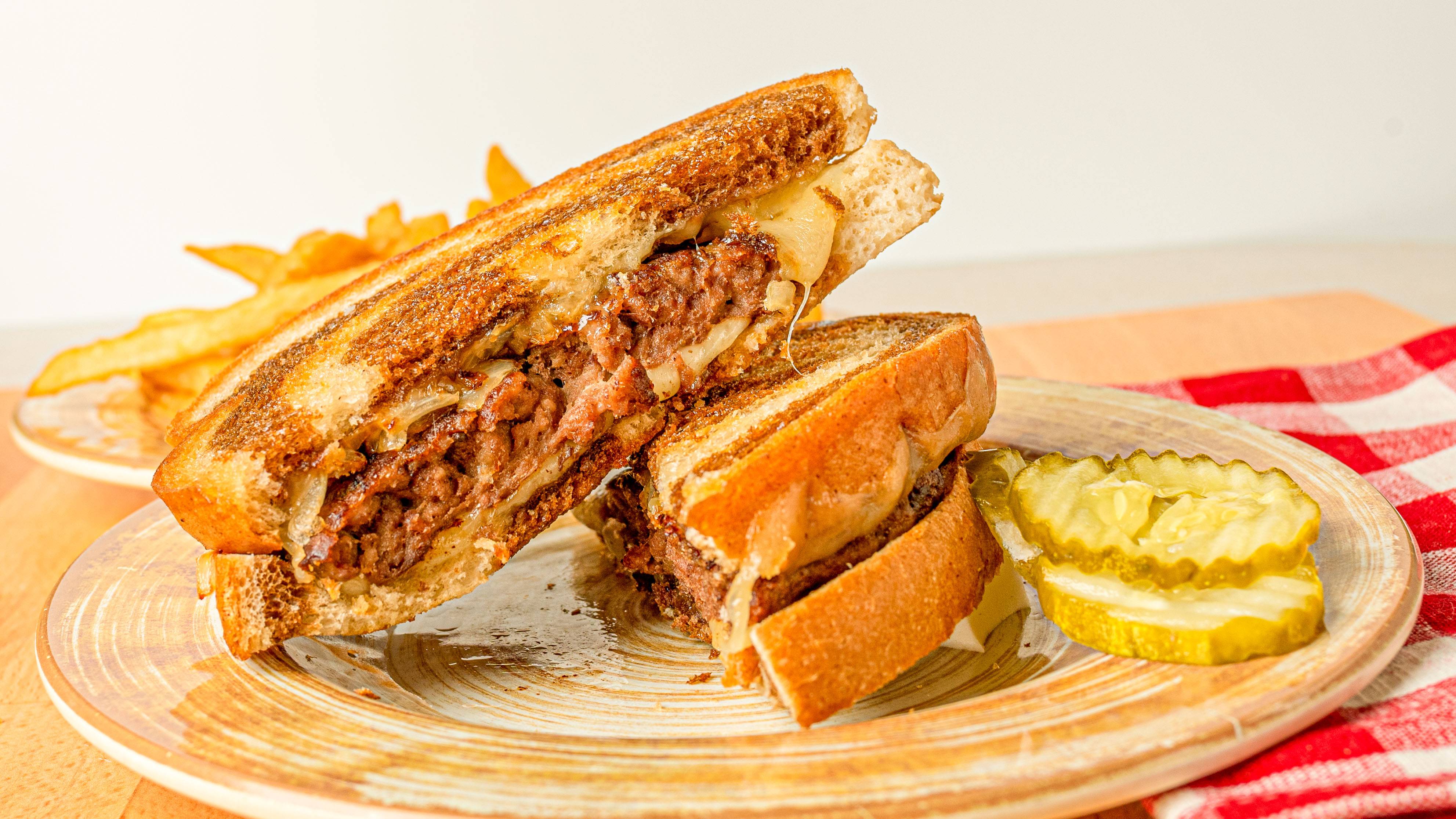 Alpha Koney Island | restaurant | 1188 Jackson Crossing, Jackson, MI 49202, USA | 5177876290 OR +1 517-787-6290