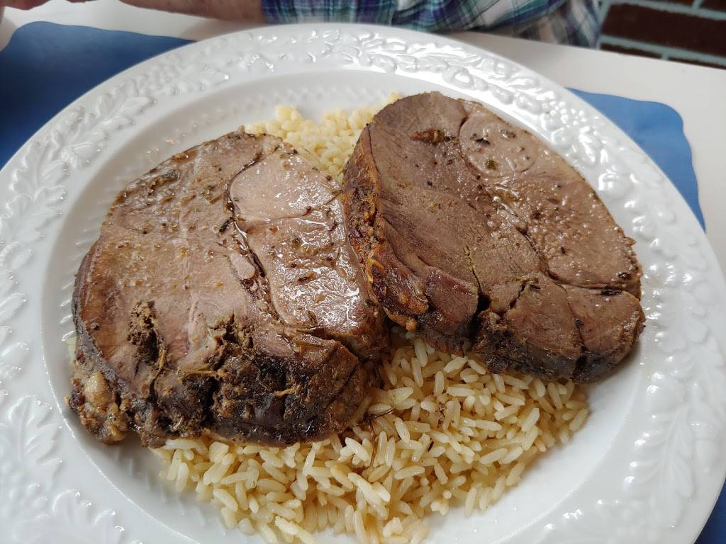 Grecian Diner | restaurant | 136 Newbury St, Peabody, MA 01960, USA | 9788545990 OR +1 978-854-5990