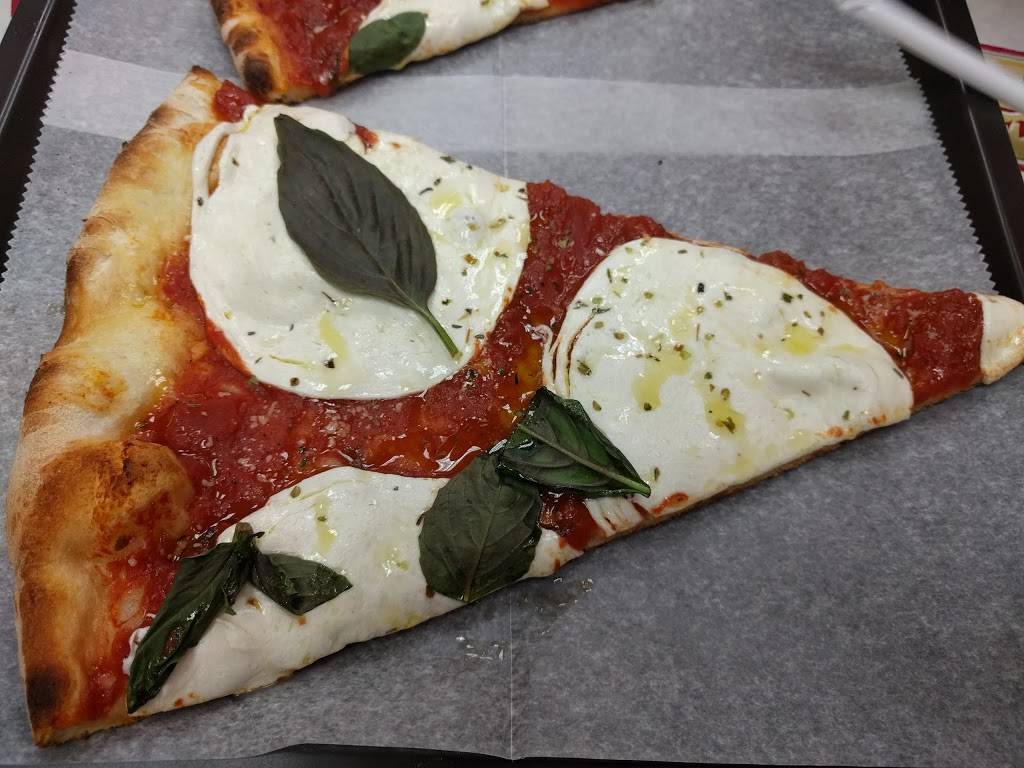 Sacs Place | restaurant | 86-14A 37th Ave, Jackson Heights, NY 11372, USA | 7186852623 OR +1 718-685-2623