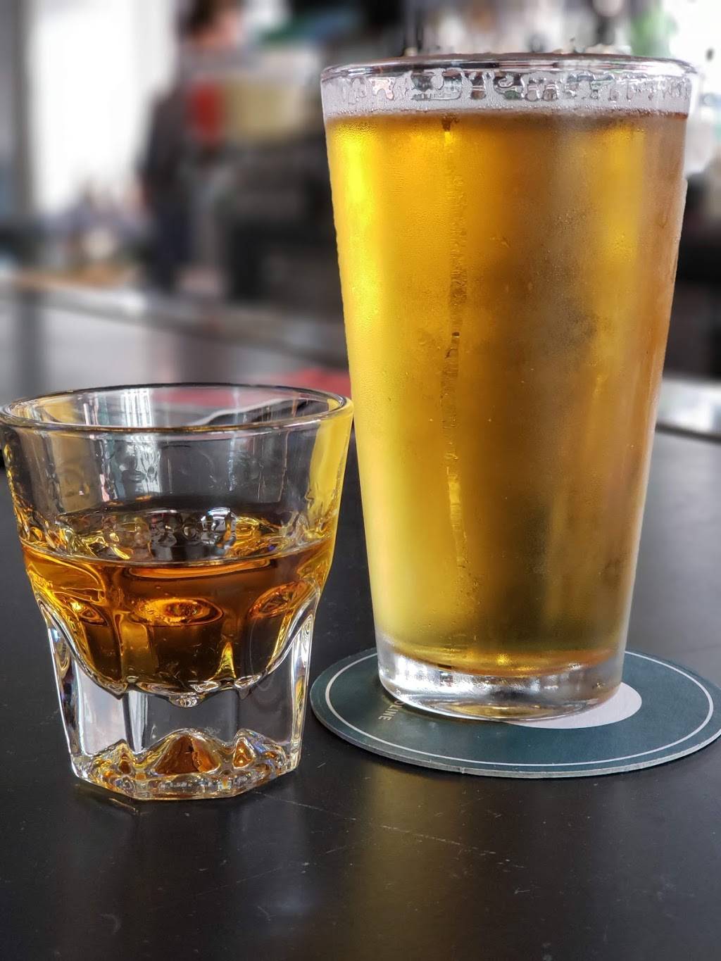 Upstairs at Caroline | restaurant | 621 Congress Ave Suite 201, Austin, TX 78701, USA | 5129826766 OR +1 512-982-6766