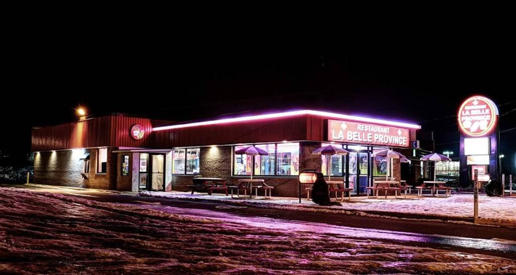 Restaurant La Belle Province | restaurant | 41 Boulevard Arthur-Sauvé, Saint-Eustache, QC J7P 1Z9, Canada | 4504731252 OR +1 450-473-1252