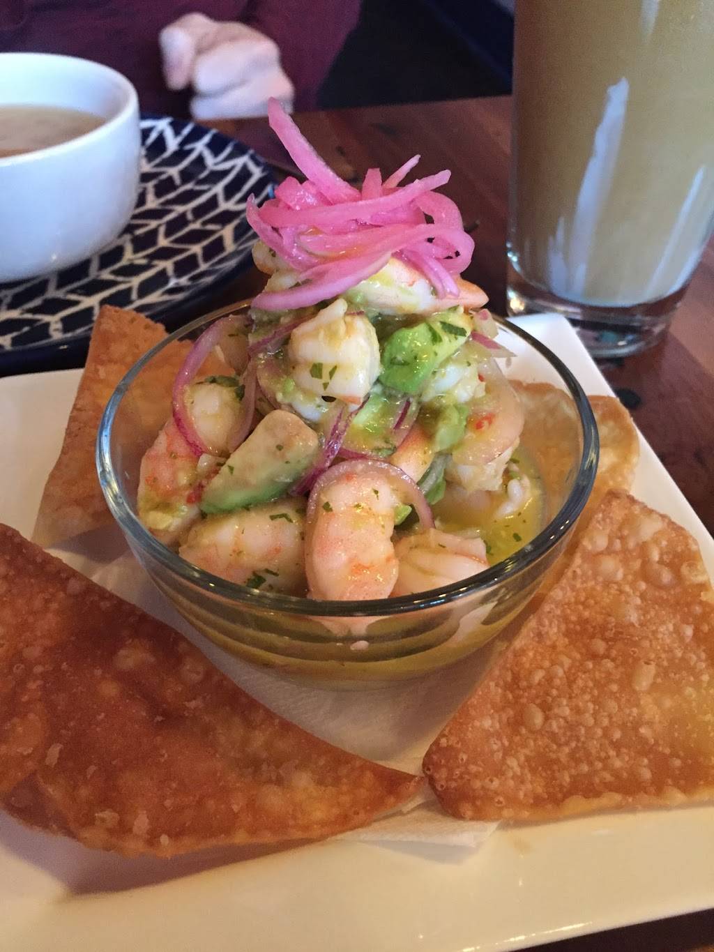 Fighting Fish | restaurant | 912 N Arthur Ashe Blvd, Richmond, VA 23230, USA | 8045621546 OR +1 804-562-1546