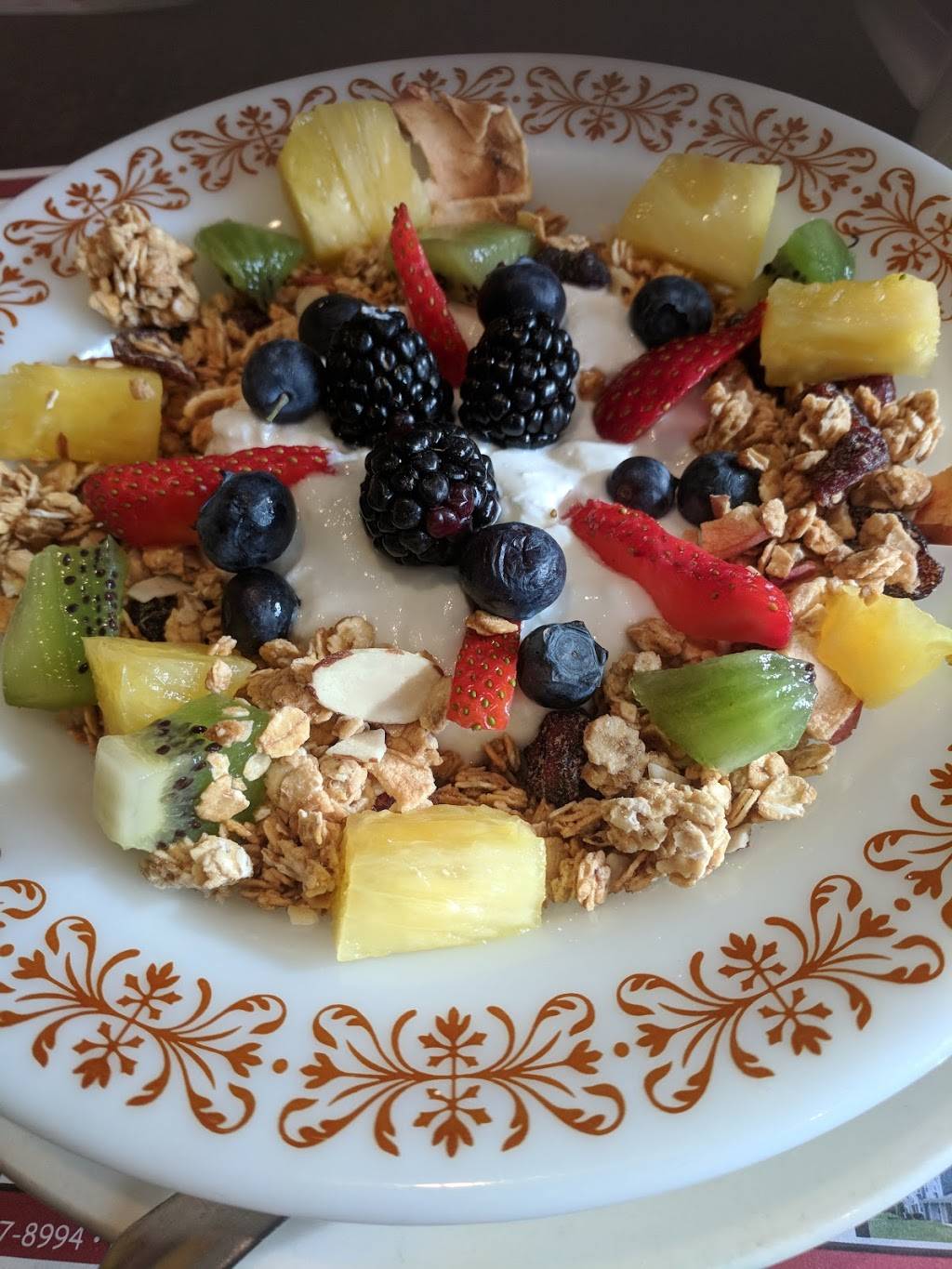 Stables Sandwich Shoppe | restaurant | 326 Russell St, Hadley, MA 01035, USA | 4135844700 OR +1 413-584-4700