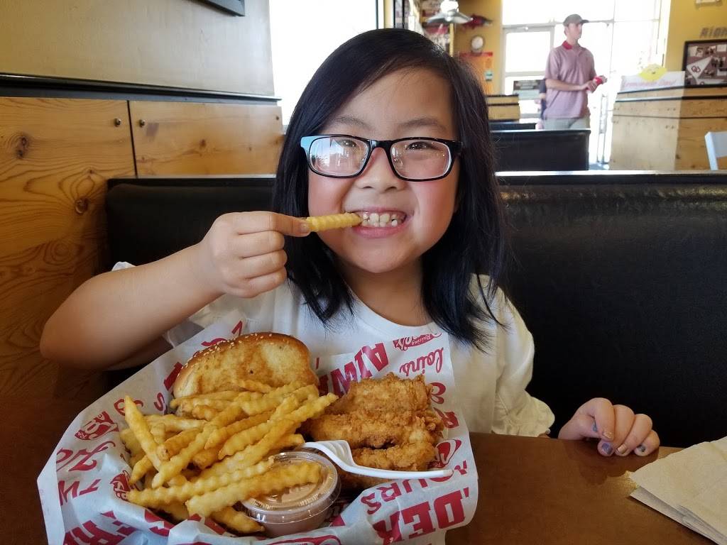 Raising Canes Chicken Fingers | meal takeaway | 1130 Alameda St, Norman, OK 73071, USA | 4053079618 OR +1 405-307-9618