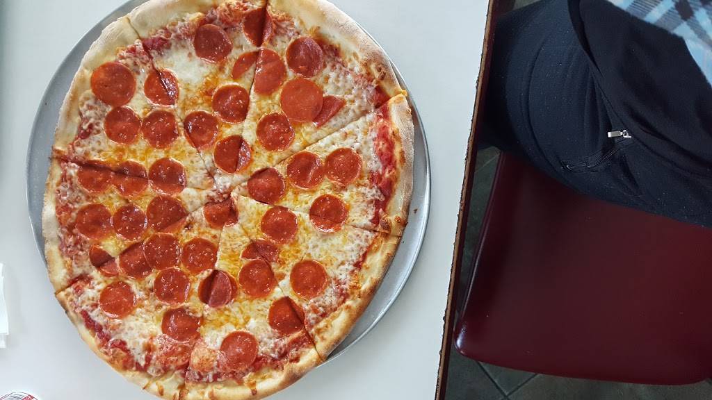 Pizza Point | meal delivery | 10802 NE 6th Ave, North Miami, FL 33161, USA | 3057581852 OR +1 305-758-1852