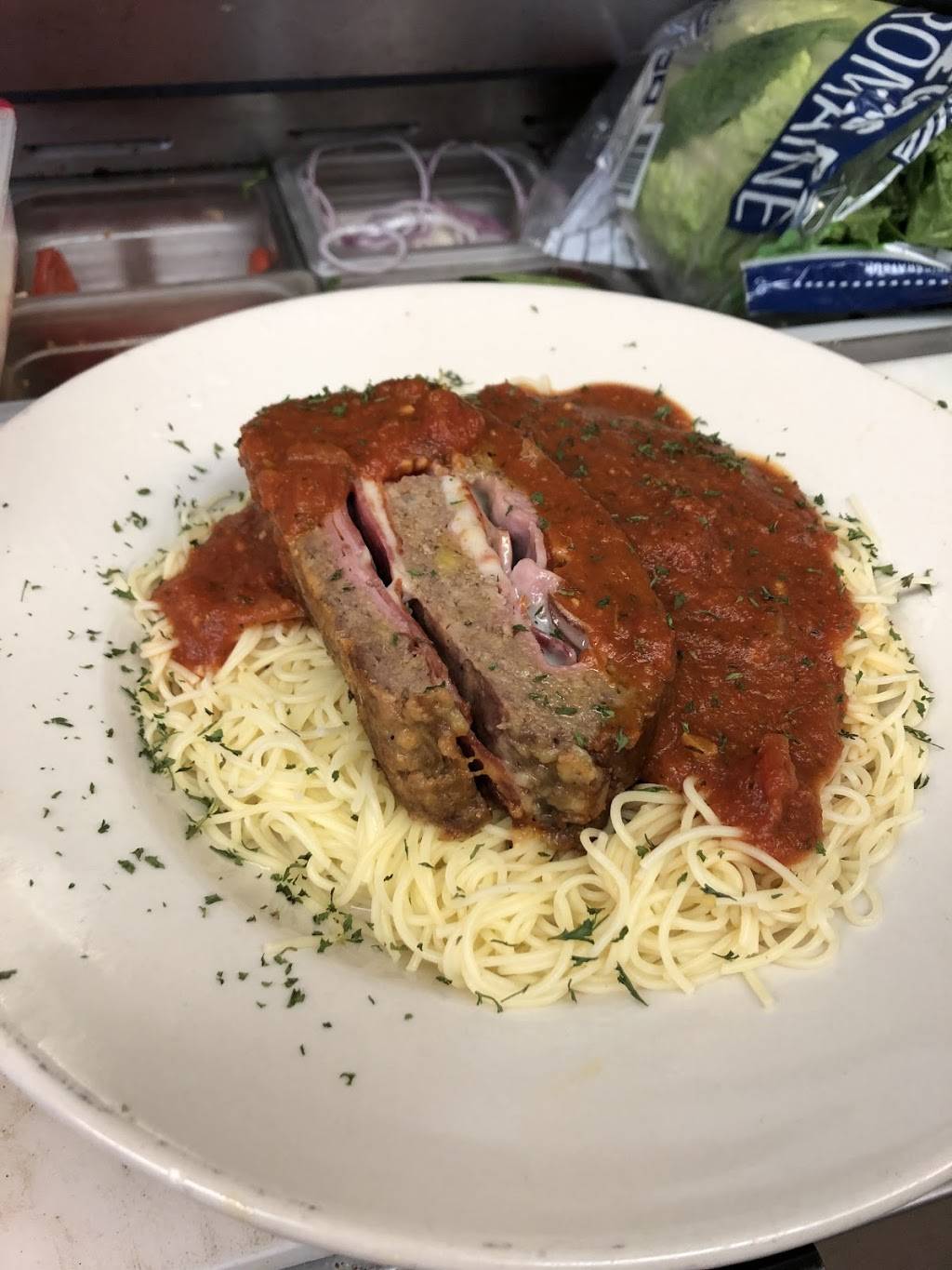 Spanked Puppy | restaurant | 116 Main St, Colchester, VT 05446, USA | 8028786440 OR +1 802-878-6440