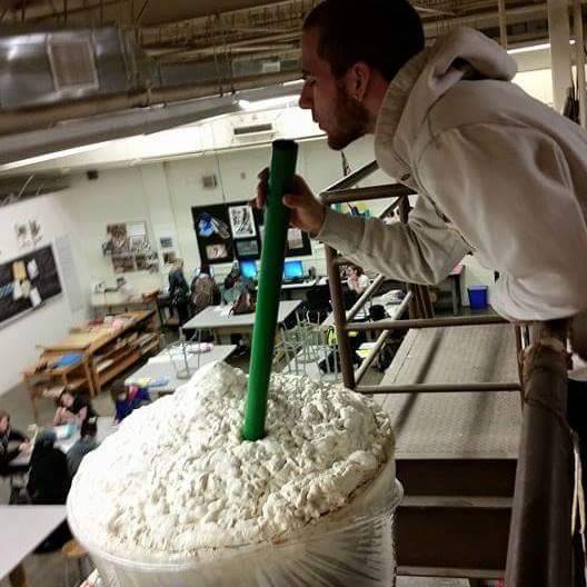 Hardees | restaurant | 1850 Boulevard, Colonial Heights, VA 23834, USA | 8045269118 OR +1 804-526-9118