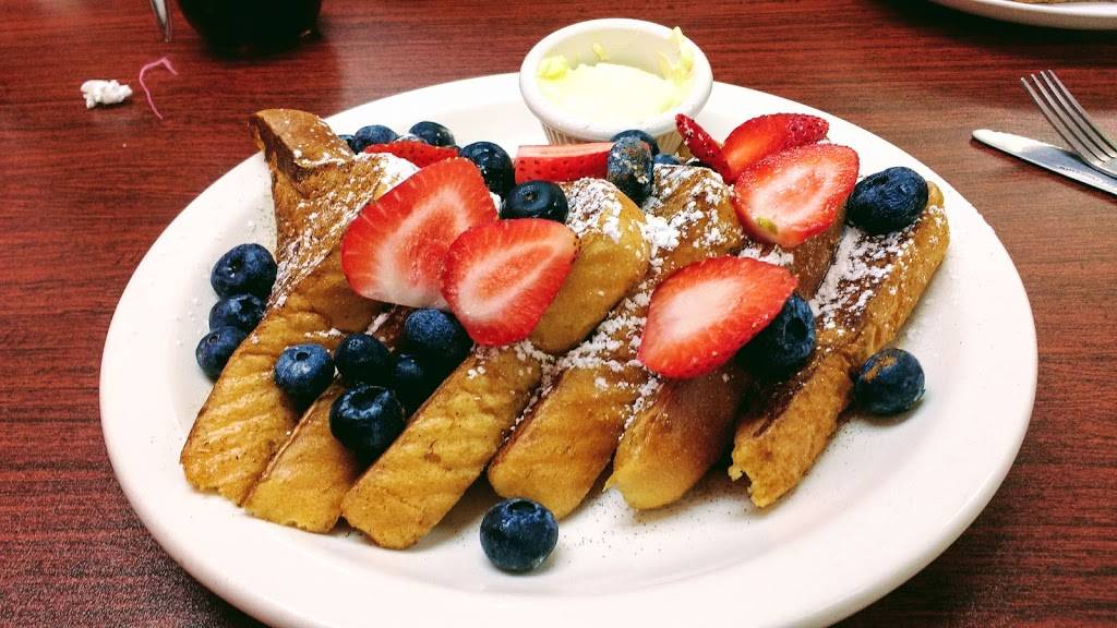 Alondras Cuisine | restaurant | 198 Monhagen Ave, Middletown, NY 10940, USA | 8453433354 OR +1 845-343-3354