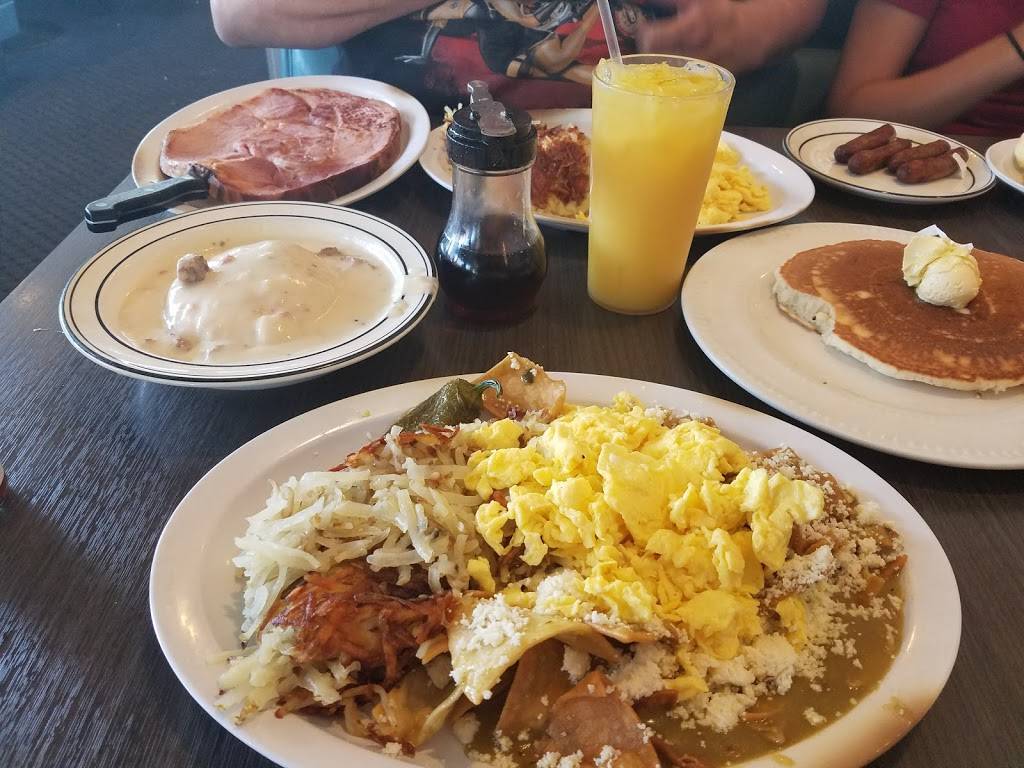 Chefs Country Cafe | cafe | 17039 Valley Blvd, Fontana, CA 92335, USA | 9098232200 OR +1 909-823-2200