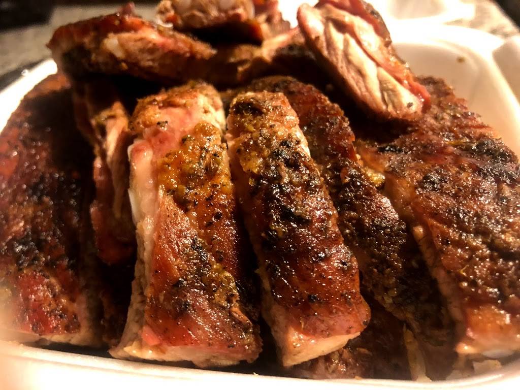 Boomerang Bbq & Bistro | restaurant | 4081 Columbia St, Orlando, FL 32811, USA | 4074133643 OR +1 407-413-3643