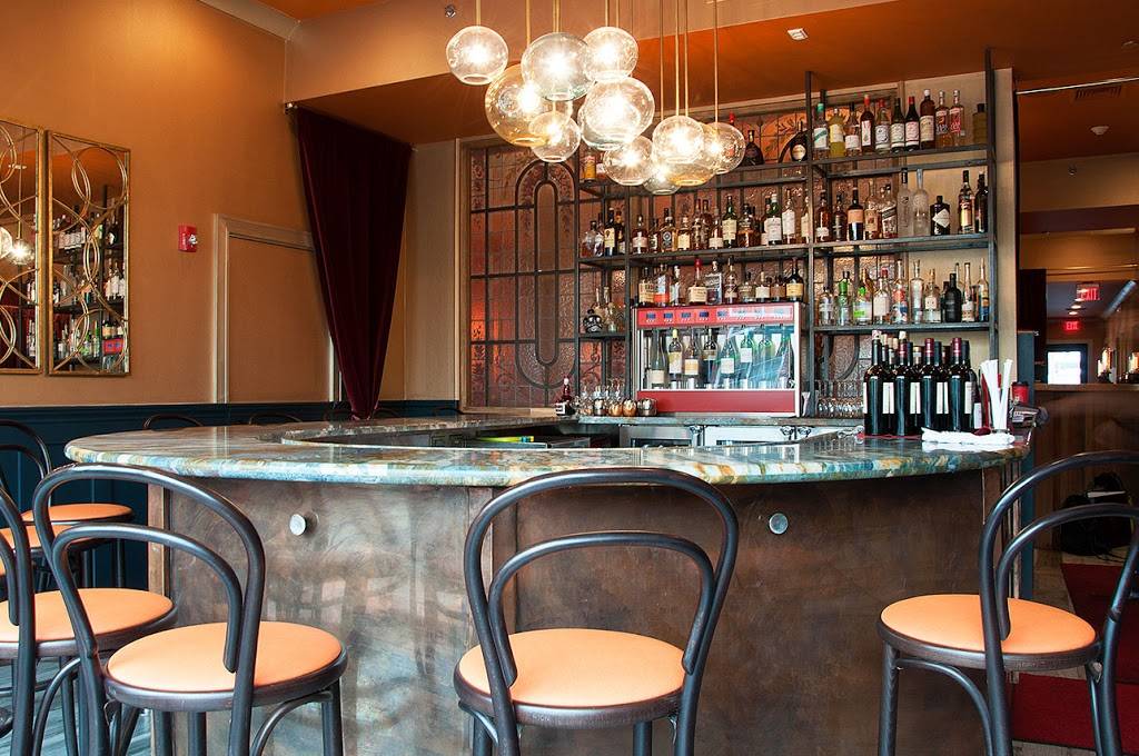 Red | restaurant | 417 New York Ave, Huntington, NY 11743, USA | 6316730304 OR +1 631-673-0304