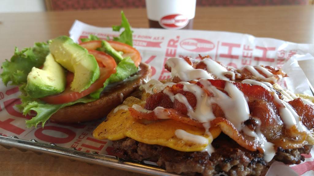 Smashburger | restaurant | 3604 Austin Bluffs Pkwy, Colorado Springs, CO 80918, USA | 7192661004 OR +1 719-266-1004