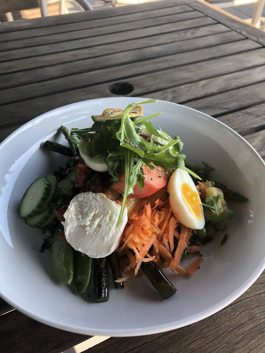 Bistro Le Calumet | restaurant | 201 Rue Champlain #201, Bromont, QC J2L 3B2, Canada | 4509199191 OR +1 450-919-9191