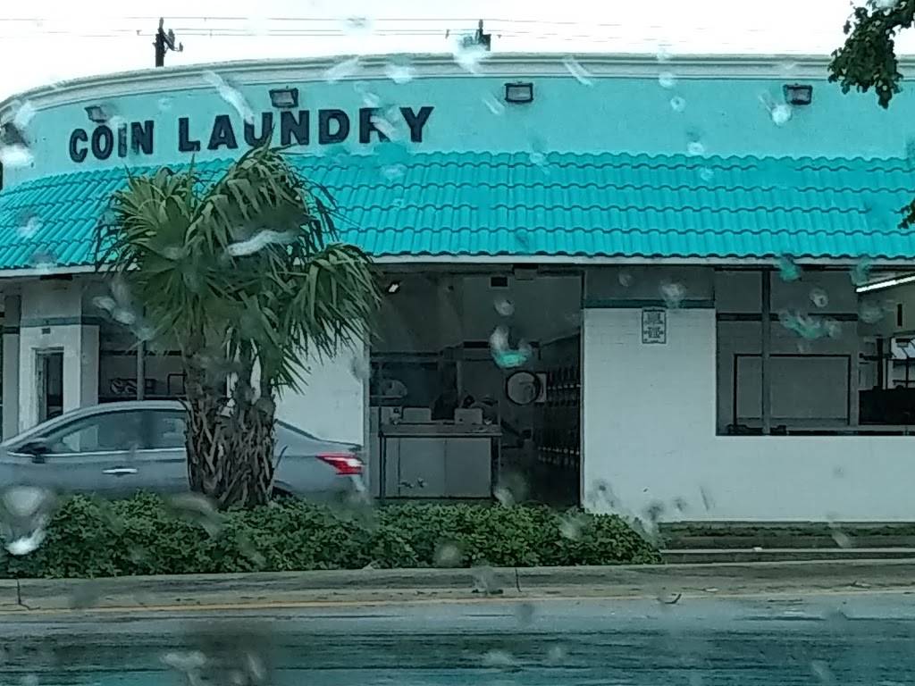 The Licking Miami | meal takeaway | 12490 NW 7th Ave, Miami, FL 33168, USA | 7867033087 OR +1 786-703-3087