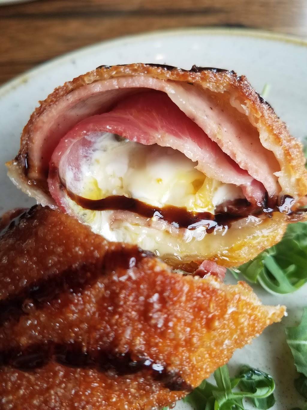 Lucys American Tavern | restaurant | 13 Granite Ave, Dorchester, MA 02124, USA | 6173266677 OR +1 617-326-6677