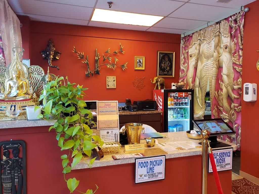 Thai on the Fly | restaurant | 439 Littleton Rd, Westford, MA 01886, USA | 9789250299 OR +1 978-925-0299