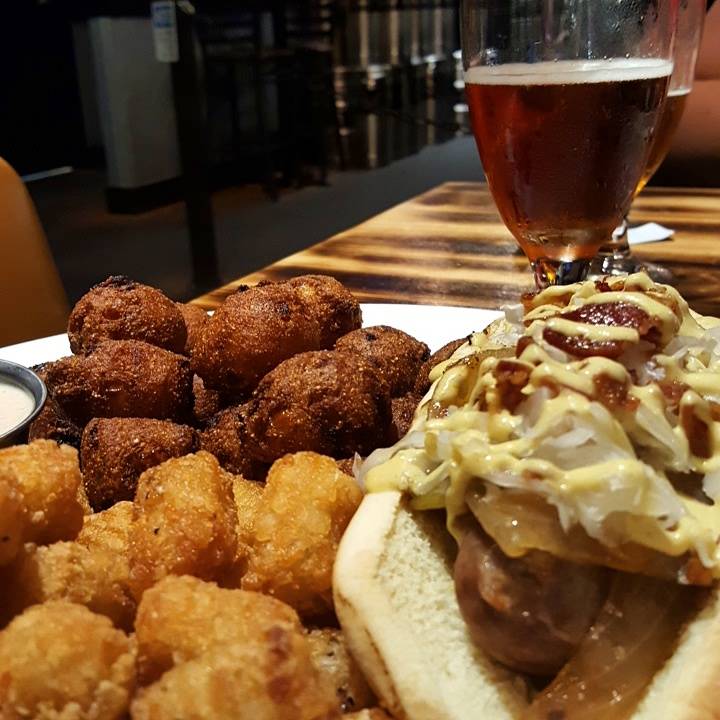 Redemption Alewerks | restaurant | 7035 E 96th St K, Indianapolis, IN 46250, USA | 3173483330 OR +1 317-348-3330