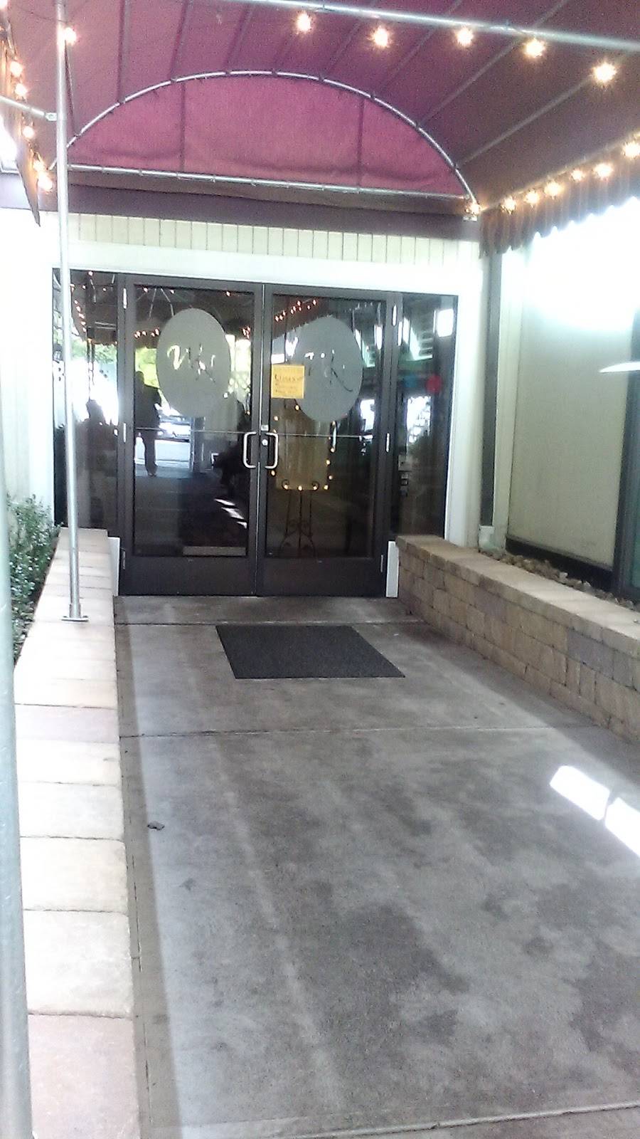 Wooden Nickel | restaurant | 4006 Berger Ln, Monroeville, PA 15146, USA | 4123729750 OR +1 412-372-9750