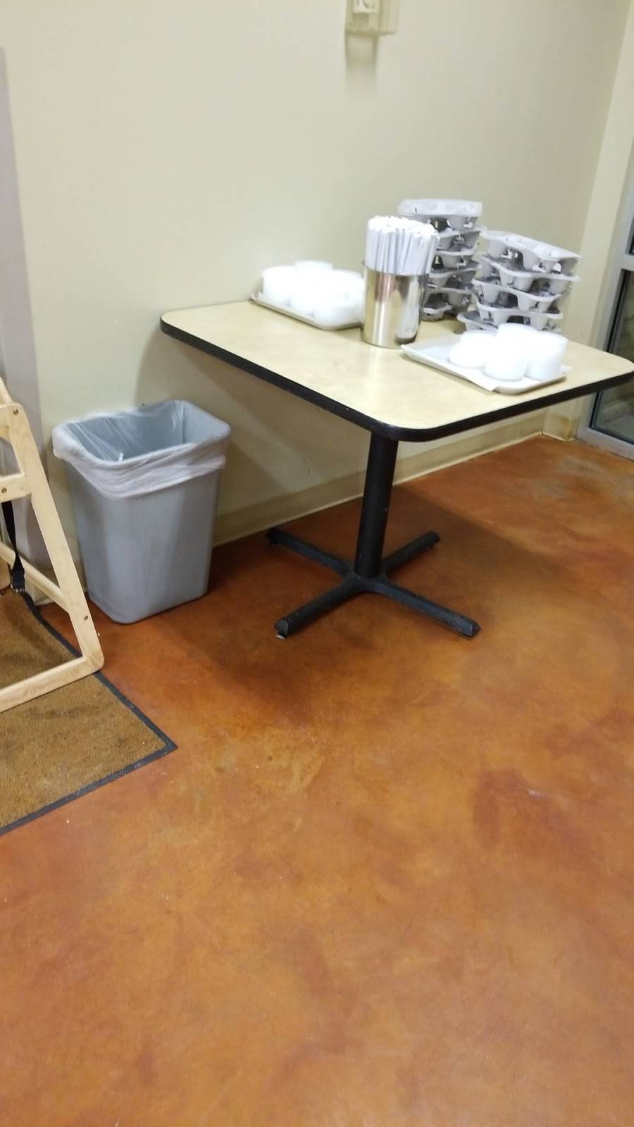 Jumbo Burgers | restaurant | 1775 W 2700 N, Ogden, UT 84404, USA | 8017370895 OR +1 801-737-0895