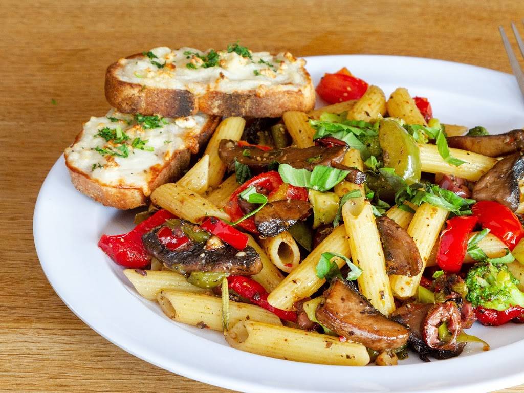 Veggie Crust - Brookline | restaurant | 8 Cypress St, Brookline, MA 02445, USA | 6173835884 OR +1 617-383-5884