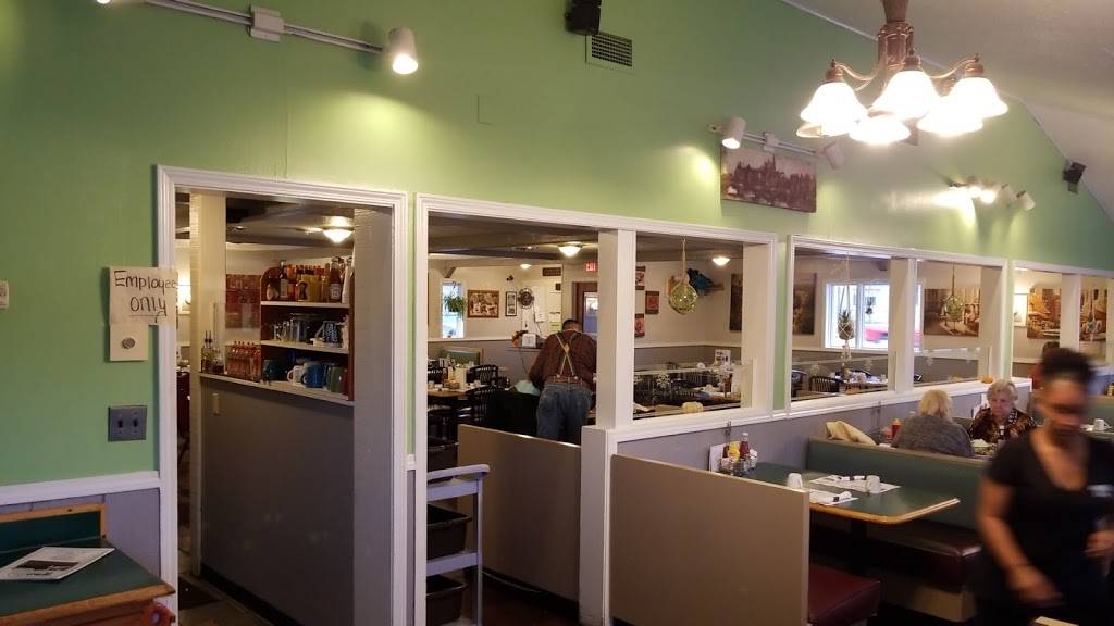 Nikos Express | restaurant | 5876 King Hwy, Kalamazoo, MI 49048, USA | 2693420933 OR +1 269-342-0933