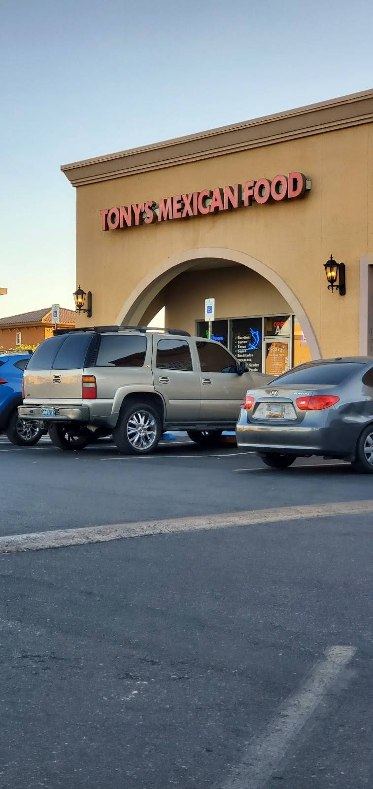 Tonys Mexican Food | restaurant | 3053 W Craig Rd, North Las Vegas, NV 89032, USA | 7026461110 OR +1 702-646-1110