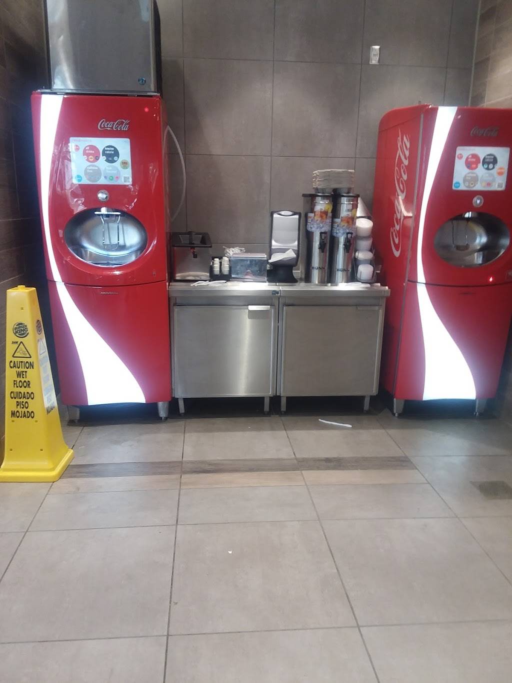 Burger King | restaurant | 5093 College Corner Pike, Oxford, OH 45056, USA | 5135236832 OR +1 513-523-6832