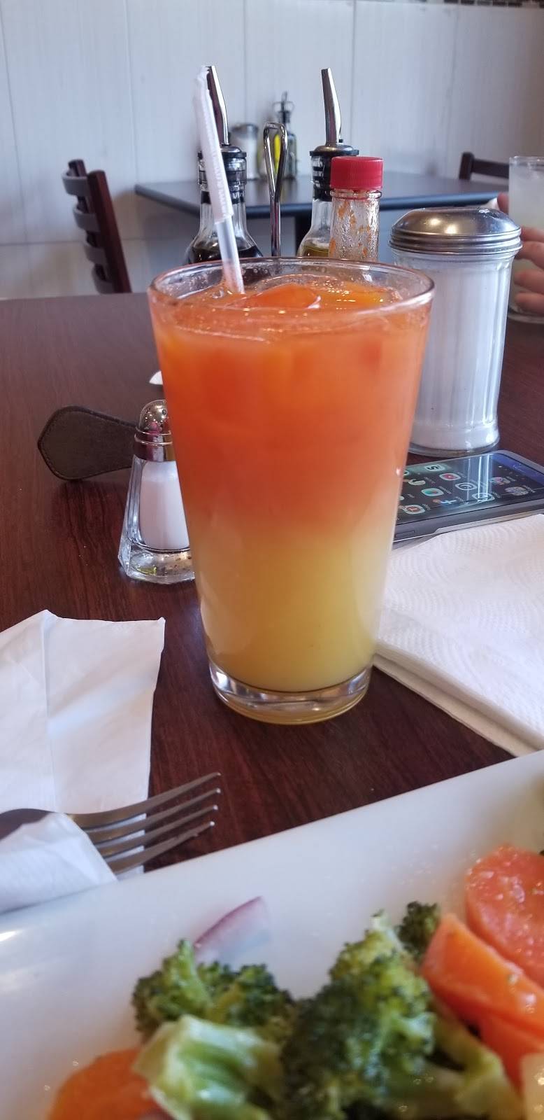 Punta Cana Restaurant | restaurant | 414 N Broad St, Elizabeth, NJ 07208, USA | 9085766058 OR +1 908-576-6058