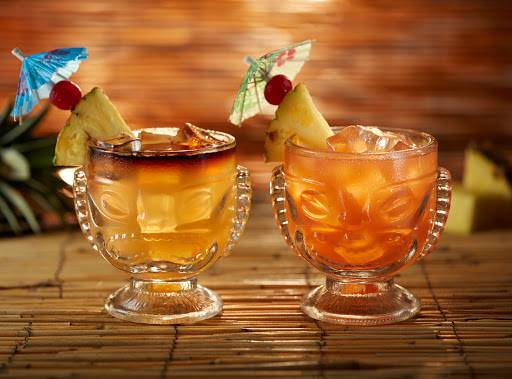 Dave & Busters | restaurant | Tri County Commons, 11775 Commons Dr, Springdale, OH 45246, USA | 5136715501 OR +1 513-671-5501