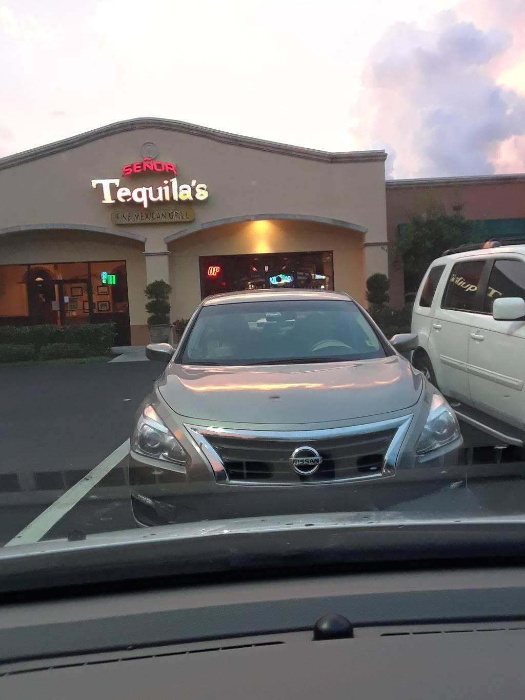 Senor Tequilas Fine Mexican Grill | restaurant | 11965 Collier Blvd, Naples, FL 34116, USA | 2393521242 OR +1 239-352-1242