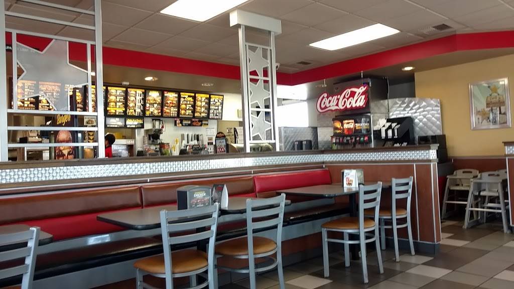 Carls Jr. | restaurant | 400 E Market St, Salinas, CA 93901, USA | 8317701660 OR +1 831-770-1660