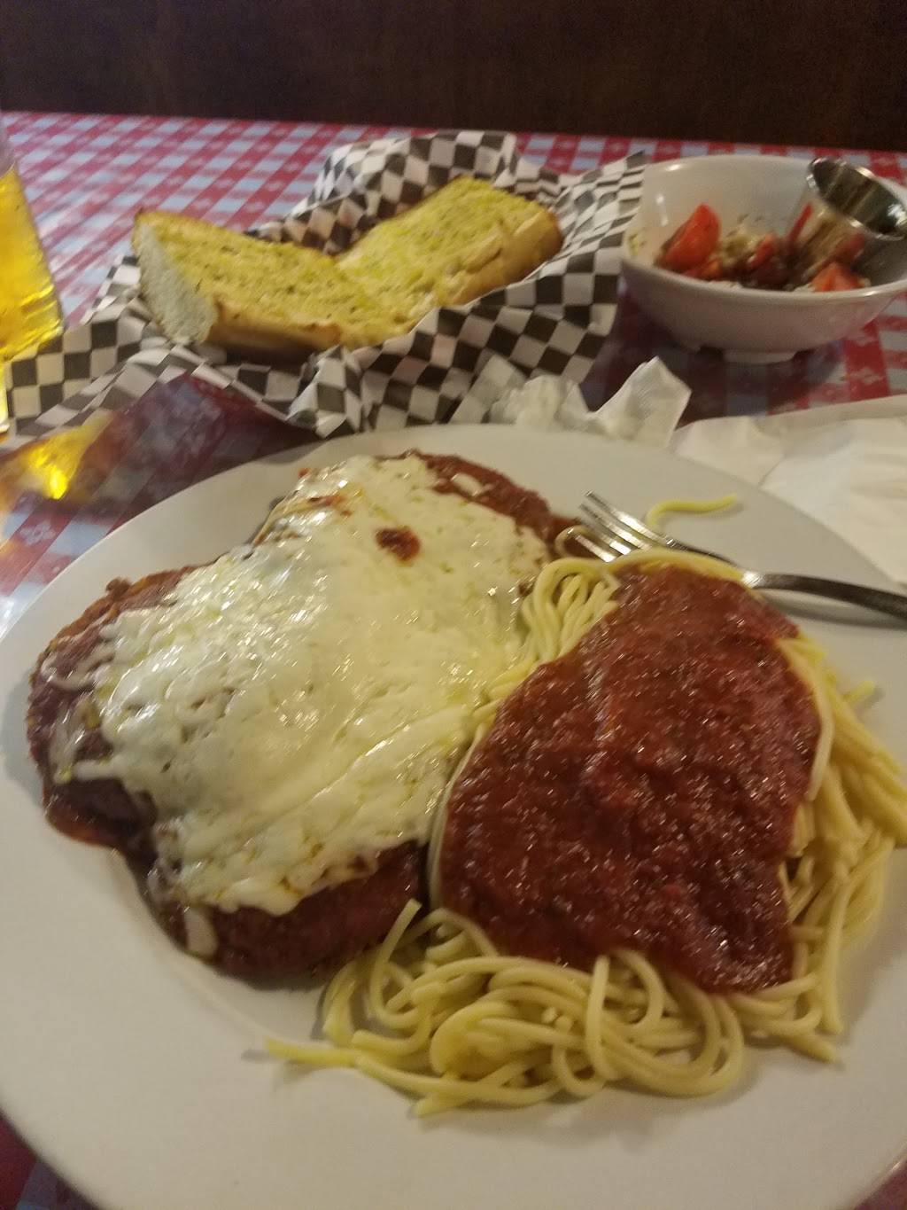 Grazianos Pizza Restaurant | restaurant | 1080 E Washington St, Colton, CA 92324, USA | 9095465940 OR +1 909-546-5940