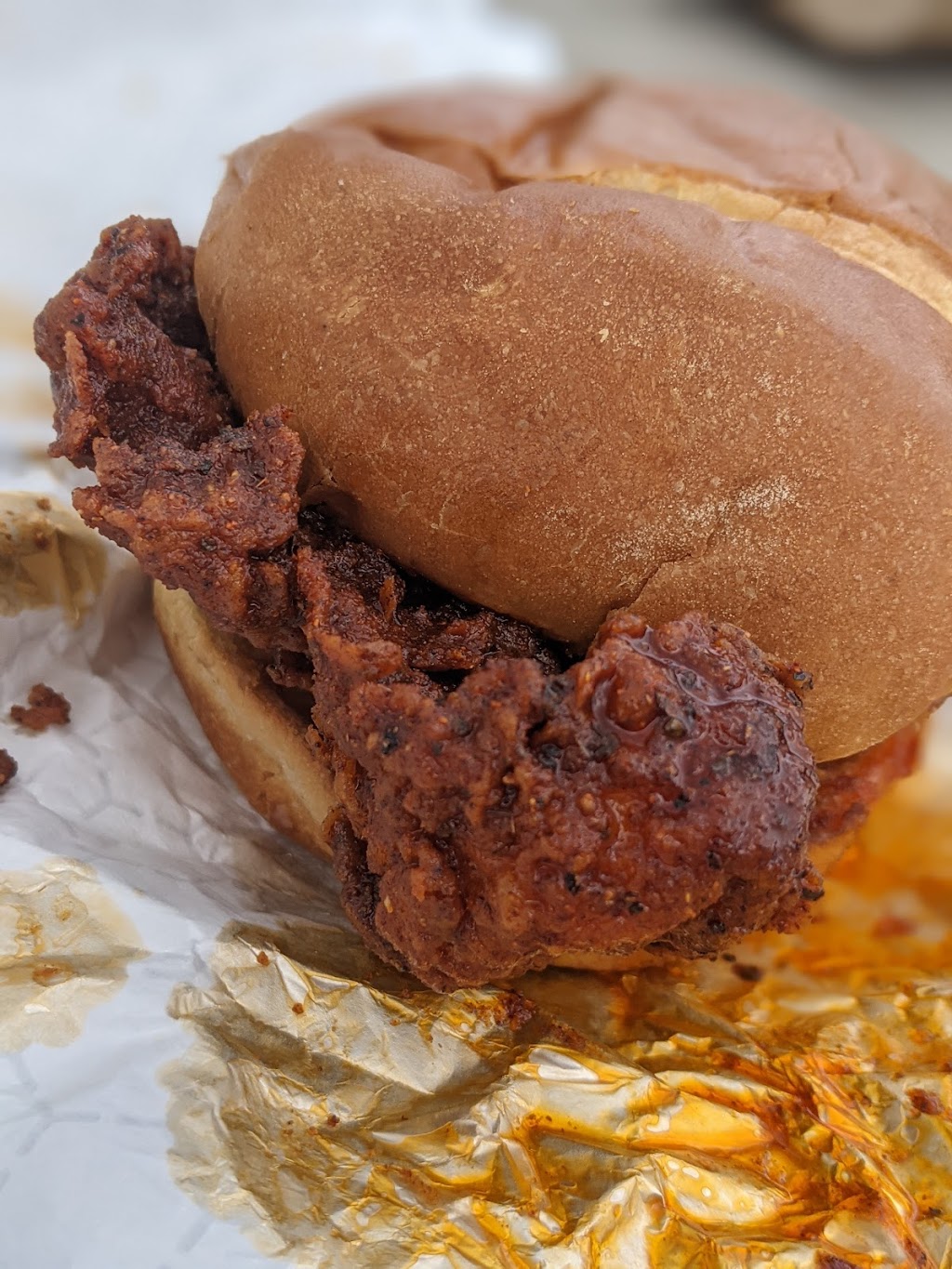 Chicken Heat | restaurant | 3301 E 14th St, Des Moines, IA 50316, USA | 5153183715 OR +1 515-318-3715