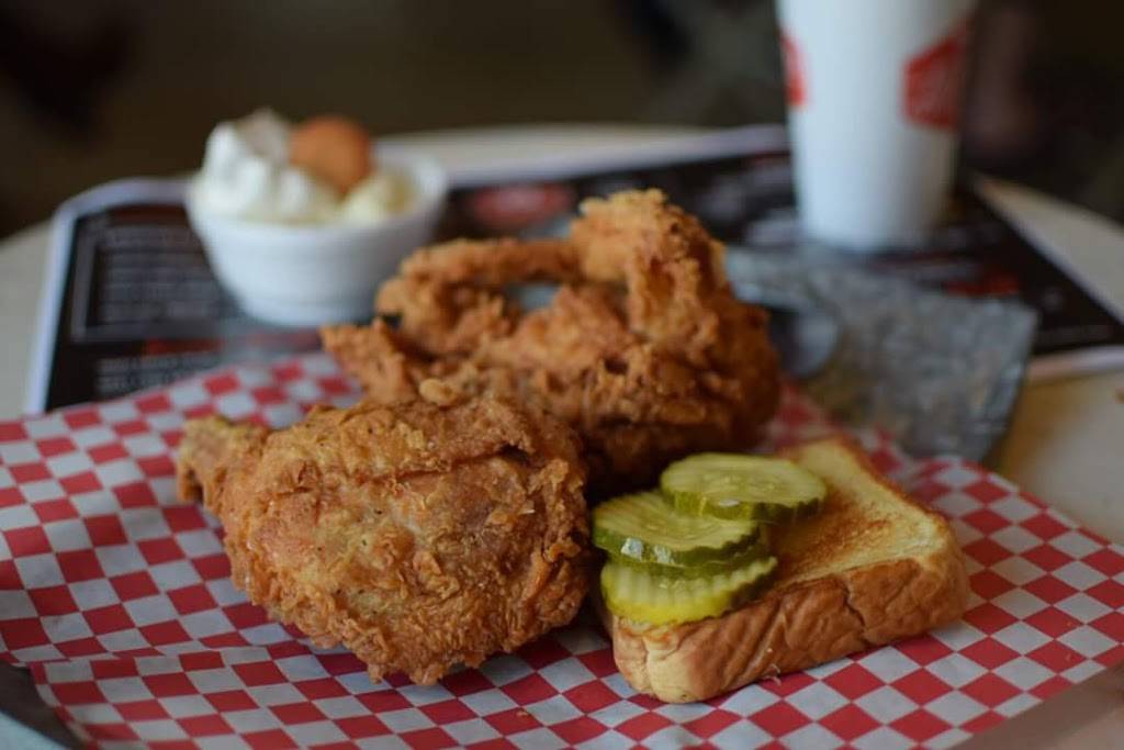 Big Willie’s Hot Stuff | restaurant | 3625 Dallas Hwy, Marietta, GA 30064, USA | 7704190345 OR +1 770-419-0345