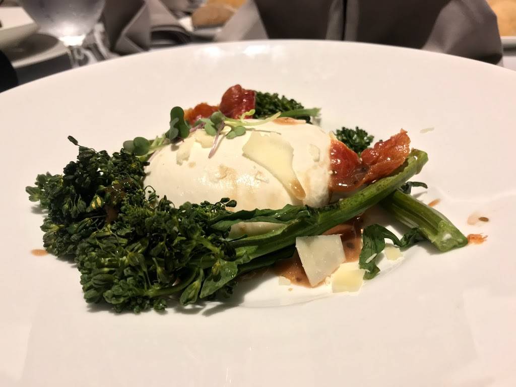 Algonquin Conference Room | restaurant | 801 Wharf St SW, Washington, DC 20024, USA | 2028000844 OR +1 202-800-0844