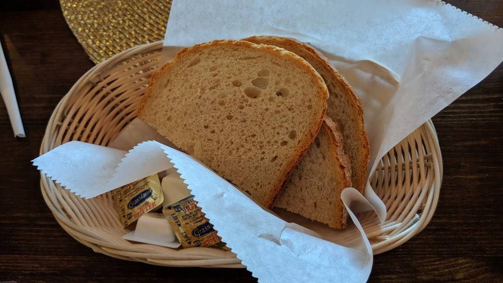 Polish house | restaurant | 5753 W Belmont Ave, Chicago, IL 60634, USA | 7734173760 OR +1 773-417-3760