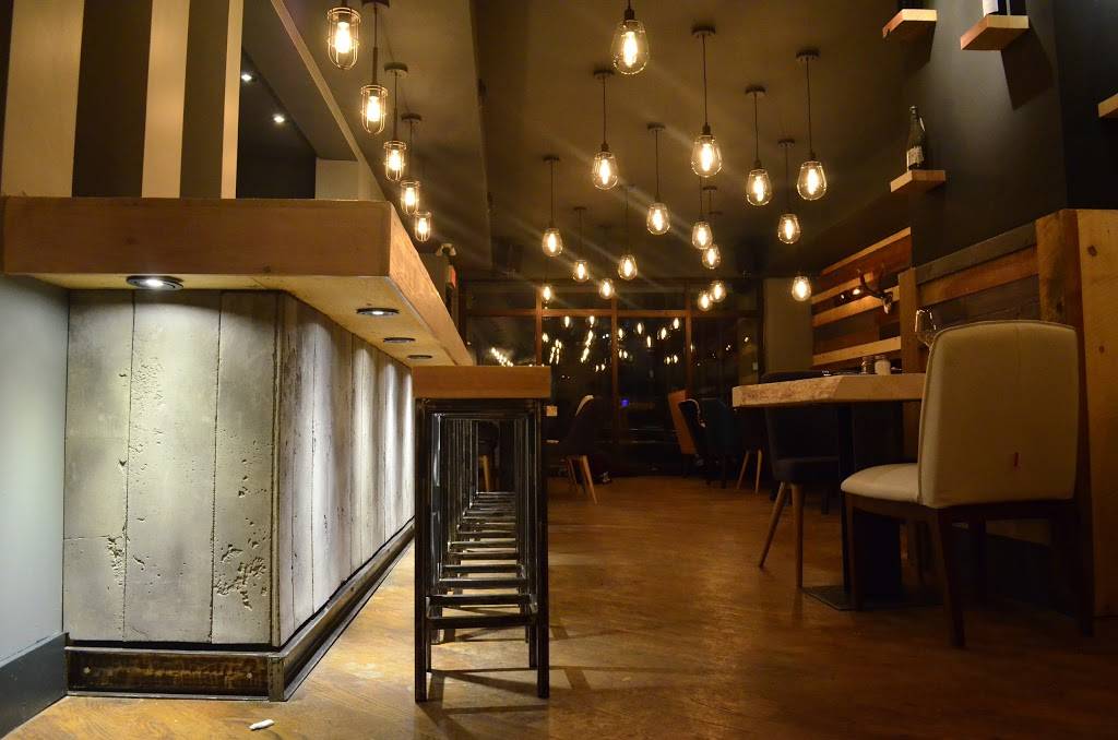 Le Shack 131 | restaurant | 131 Prom. du Portage, Gatineau, QC J8X 2K2, Canada | 8195031310 OR +1 819-503-1310