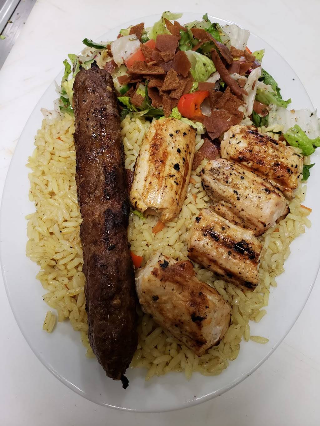 Fattoush Express | restaurant | 1568 Huron Church Rd, Windsor, ON N9C 2L1, Canada | 5192568569 OR +1 519-256-8569