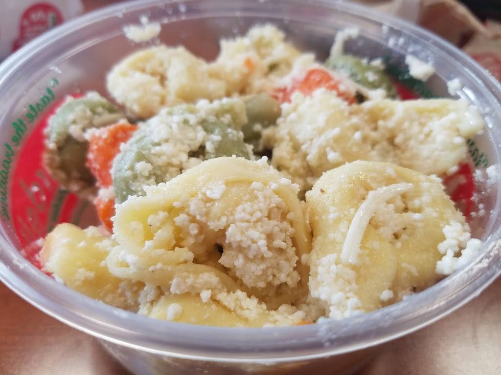 Nardellis Grinder Shoppe | meal takeaway | 896 E Main St, Meriden, CT 06450, USA | 2032351110 OR +1 203-235-1110