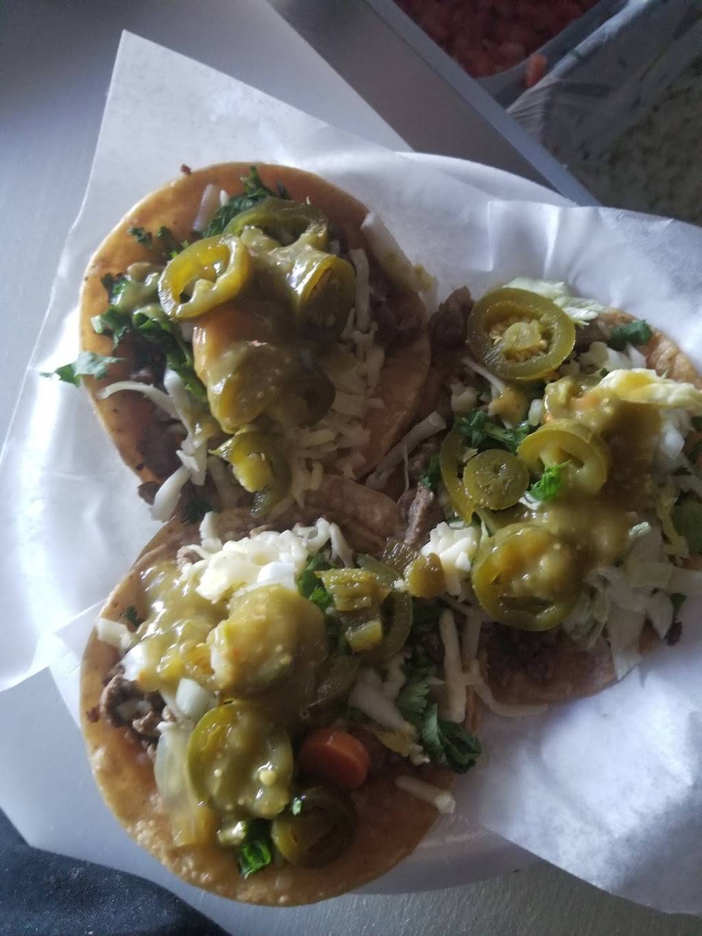 Panchitos Tacos Truck | restaurant | 4900 W Gladys Ave, Chicago, IL 60644, USA | 7735745964 OR +1 773-574-5964