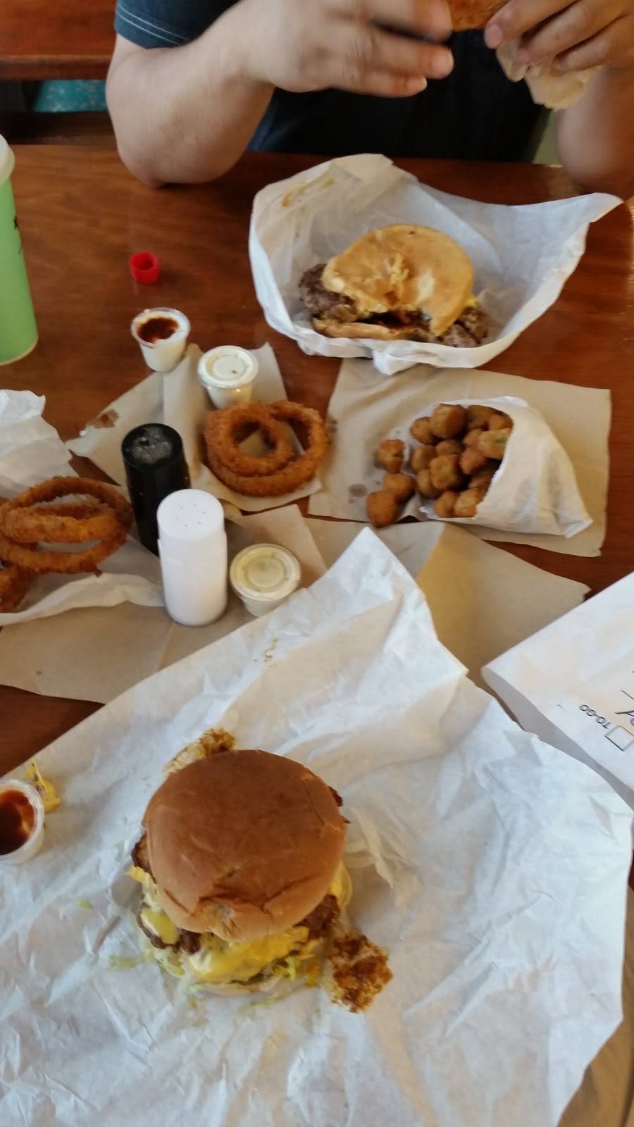 Kincaids Hamburgers | restaurant | 100 N Kimball Ave, Southlake, TX 76092, USA | 8174162573 OR +1 817-416-2573