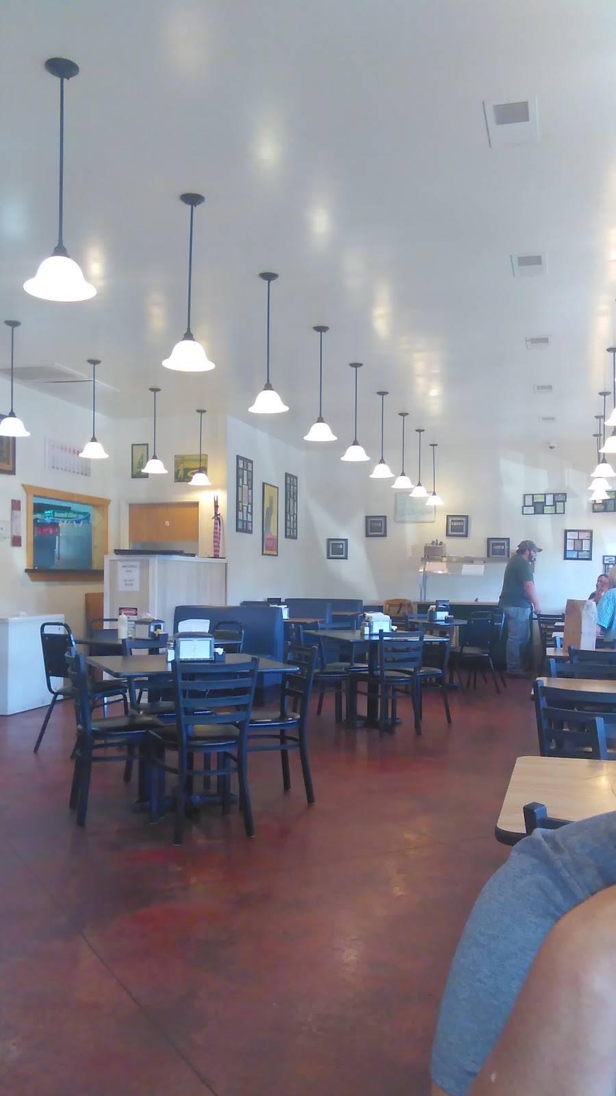 Rainbow Crossing Cafe | cafe | 78877 US-278, Blountsville, AL 35031, USA | 2054292150 OR +1 205-429-2150