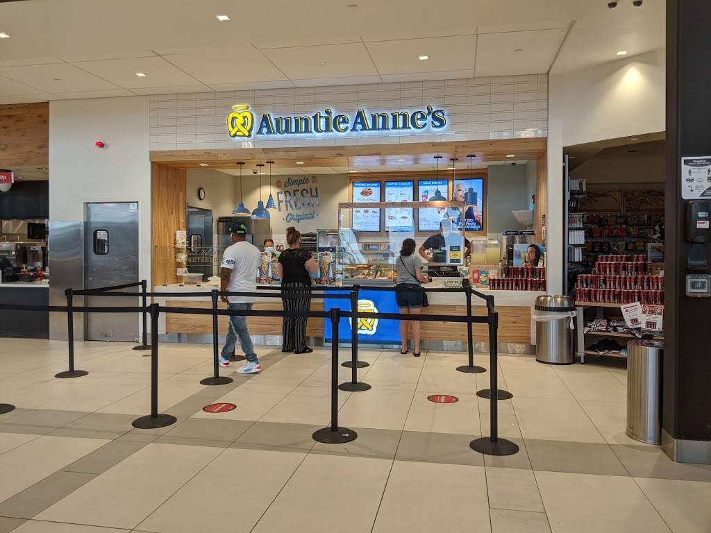 Auntie Annes | bakery | New Jersey Turnpike Mile Post 92.9, Woodbridge Township, NJ 07095, USA | 7323061732 OR +1 732-306-1732