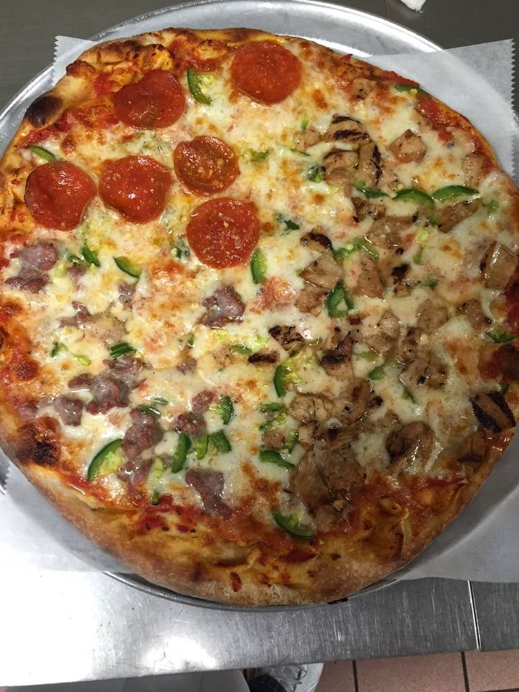 Giulios Pizza Restaurant | restaurant | 126 Middletown Ave, North Haven, CT 06473, USA | 2032393515 OR +1 203-239-3515