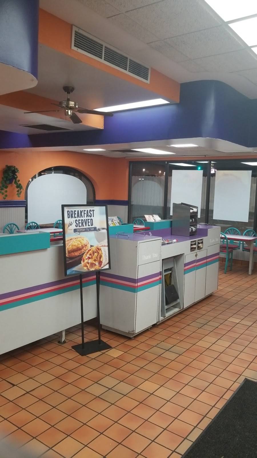 Taco Bell | meal takeaway | 8760 W 95th St, Hickory Hills, IL 60457, USA | 7085996442 OR +1 708-599-6442