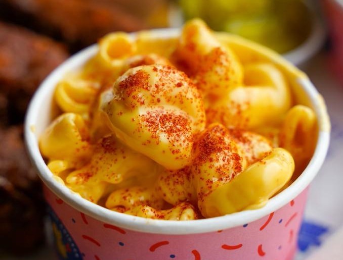 Howdy Hot Chicken | restaurant | 1473 Mason Rd, Katy, TX 77450, USA | 8329744850 OR +1 832-974-4850