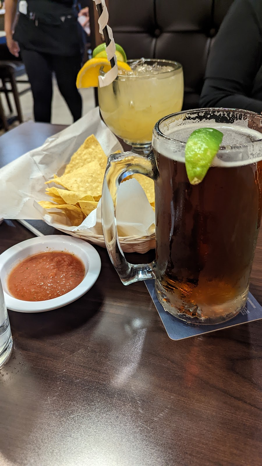 Peppers Mexican Restaurant | restaurant | 1637 Midland Trail, Shelbyville, KY 40065, USA | 5024370917 OR +1 502-437-0917